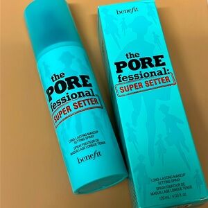 BENEFIT COSMETICS The POREfessional Setting Spray With Box.